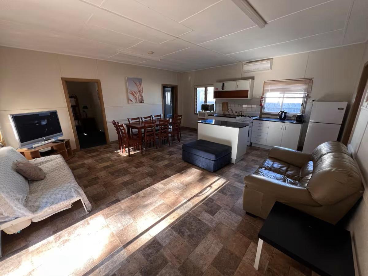 Kickback Cottages Lakes Entrance Kültér fotó